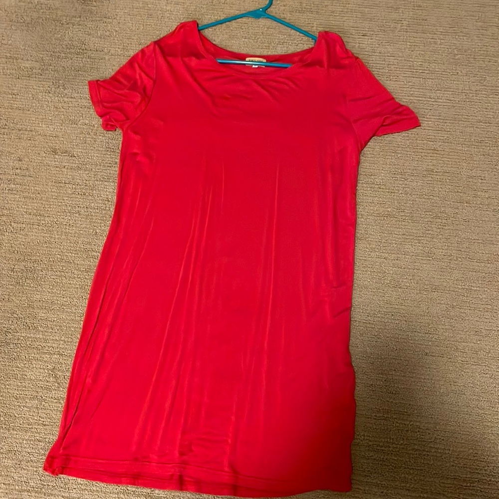 red comfy tshirt dress